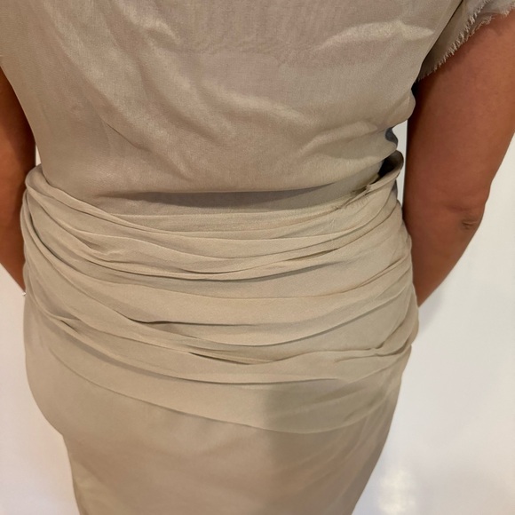 J.MENDEL GRAY DRESS SIZE 10 - Picture 4 of 15